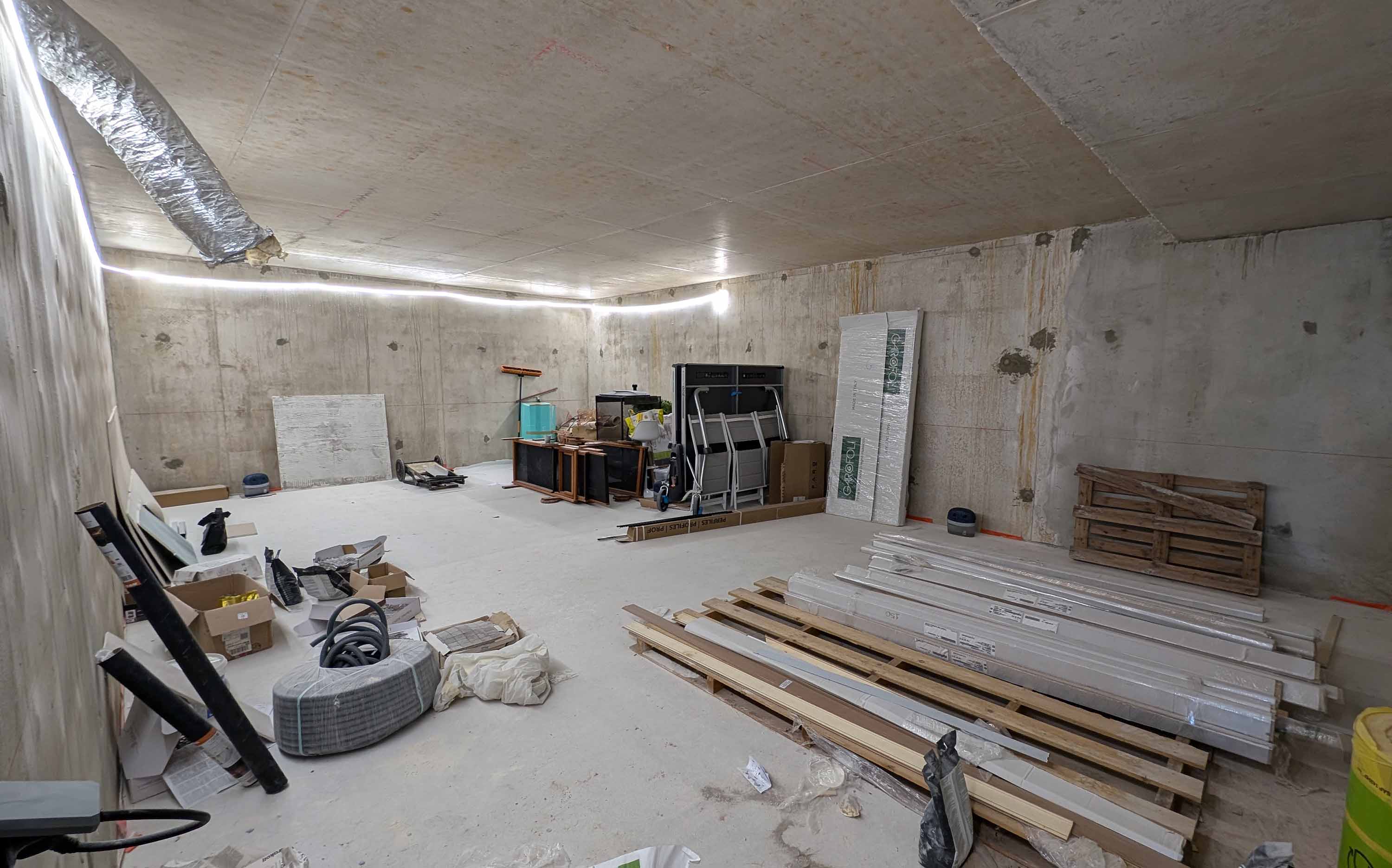 Salle de cinéma privée avant travaux